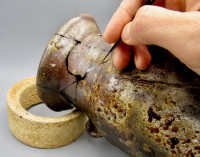 3_applying_lacquer._courtesy_of_portland_japanese_garden_photo_by_naoko_fukumaru.jpg 3_applying_lacquer._courtesy_of_portland_japanese_garden_photo_by_naoko_fukumaru.jpg